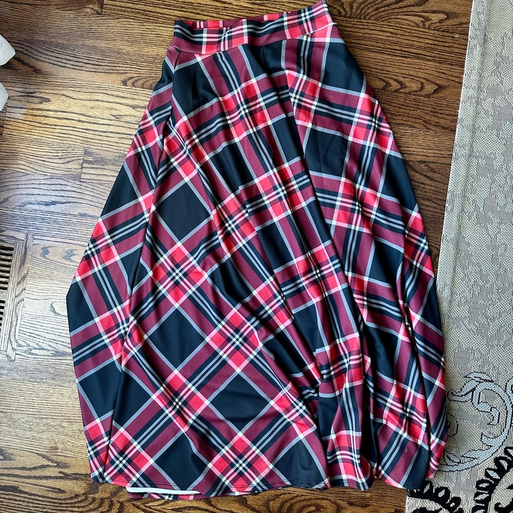 Agnus and Dora holiday plaid ball skirt- 2xl